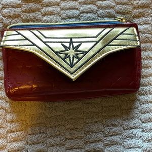Wonder Woman wallet
